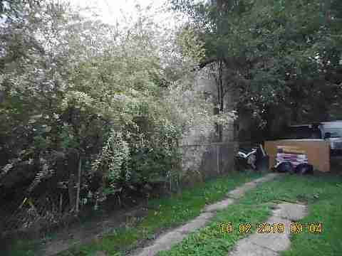 7721 Montrose (3)_m.jpg